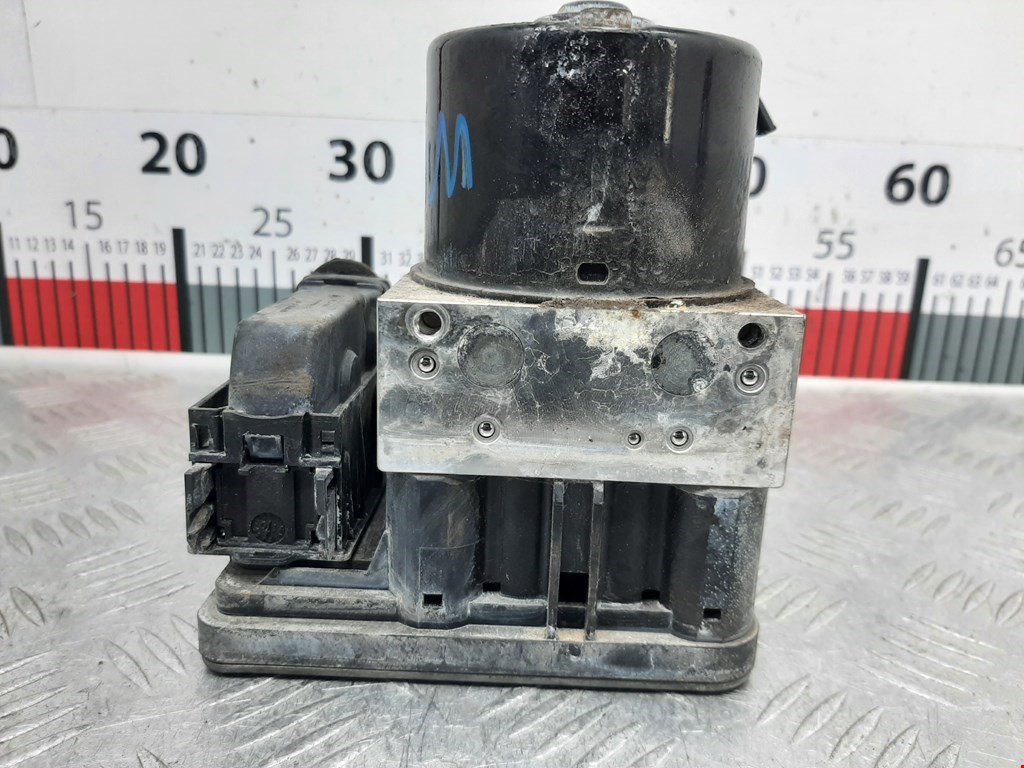Блок ABS (насос) OPEL Astra J 2009-2017