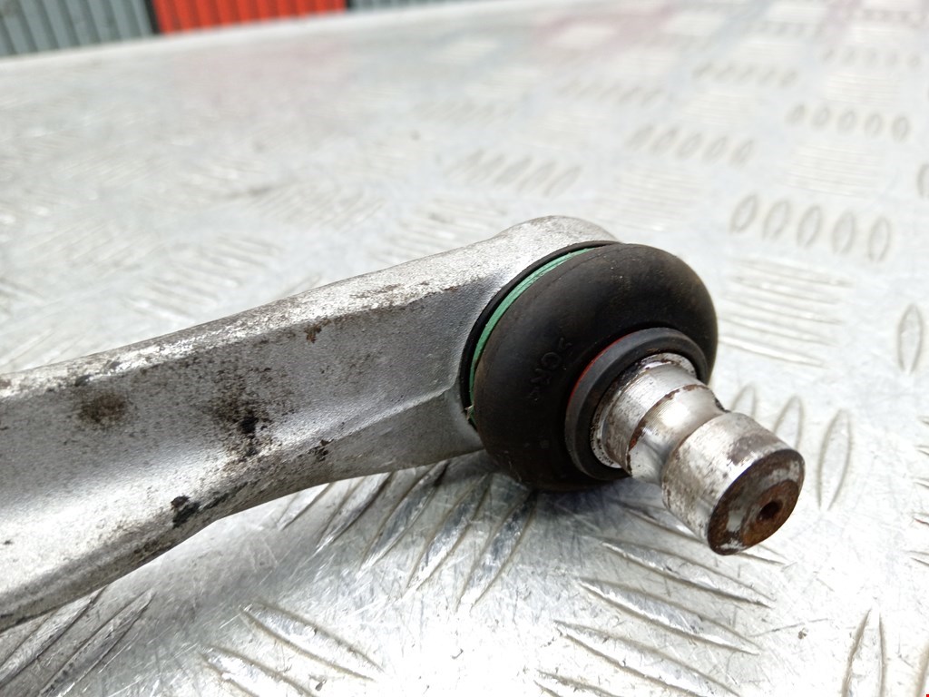 Рычаг передний правый VOLKSWAGEN Passat B5 1997-2005