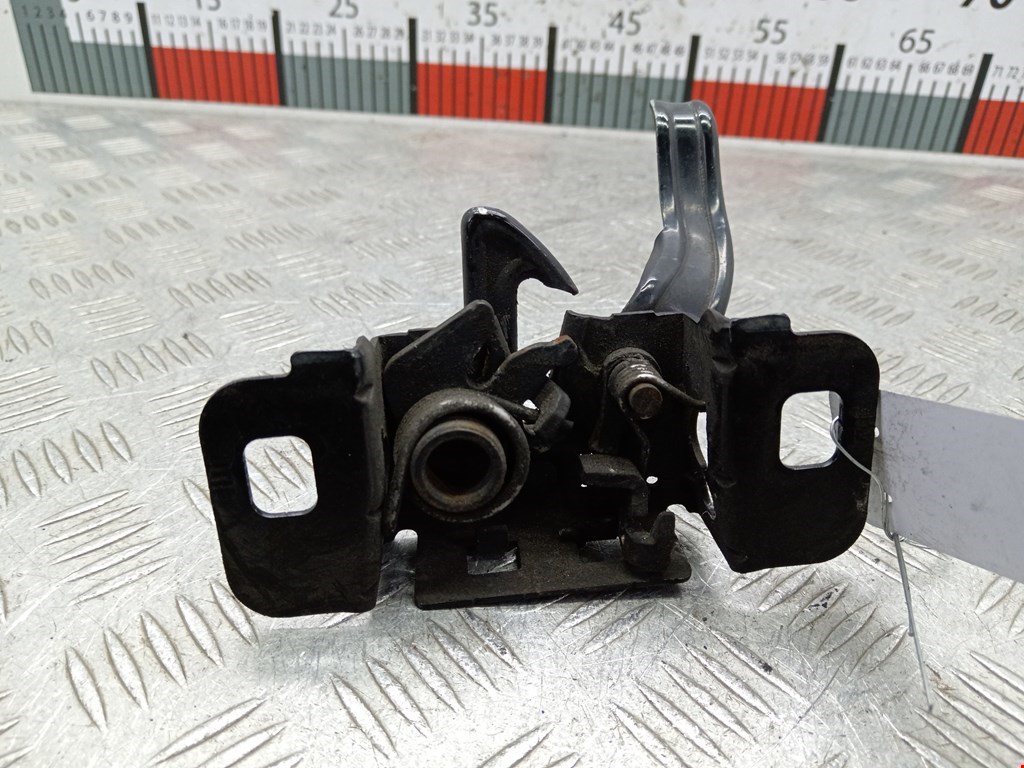 Замок капота OPEL Astra J 2009-2017