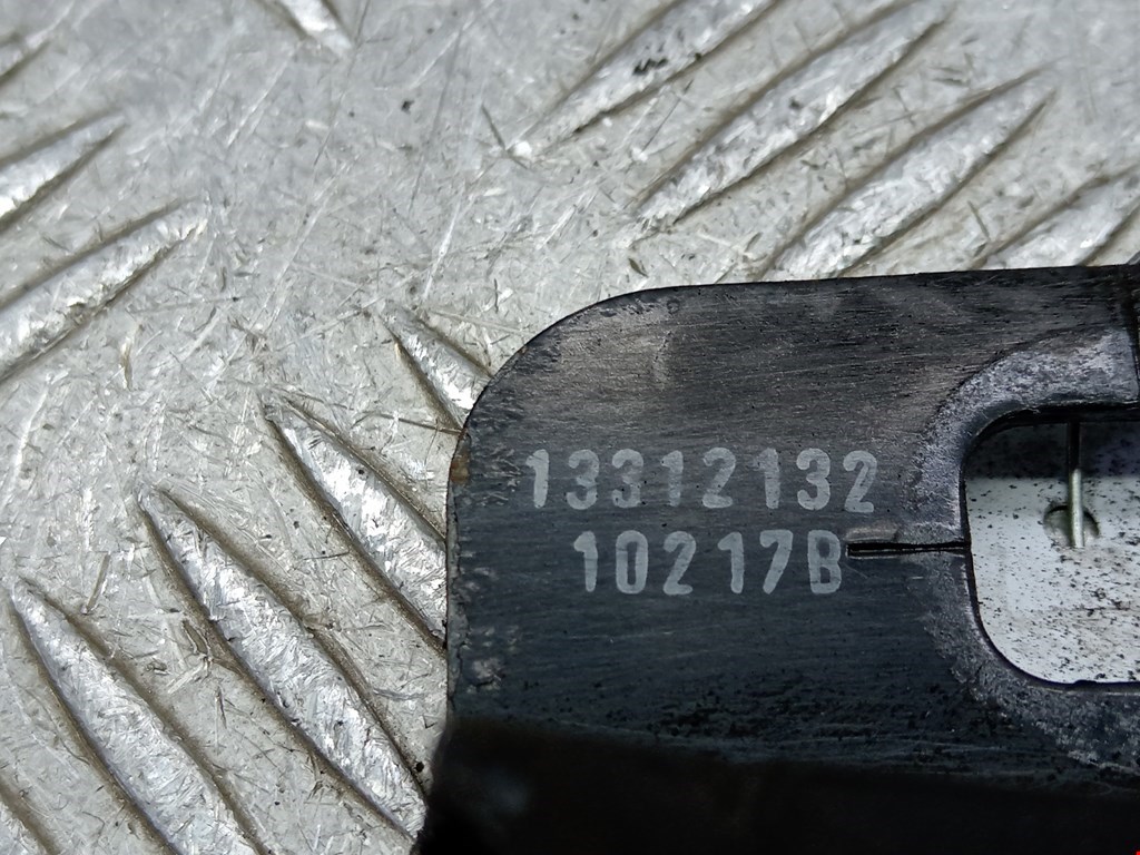 Замок капота OPEL Astra J 2009-2017