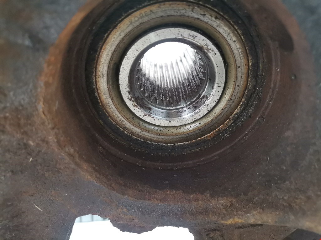 Ступица задняя левая KIA Sportage II 2004-2010