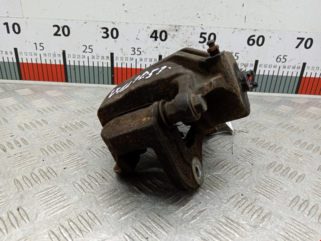 Суппорт передний правый HYUNDAI ix35 2010-2015