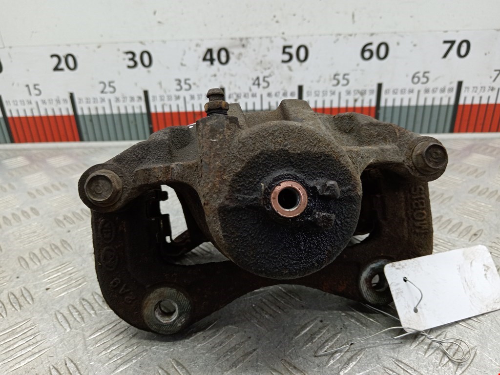 Суппорт передний правый HYUNDAI ix35 2010-2015