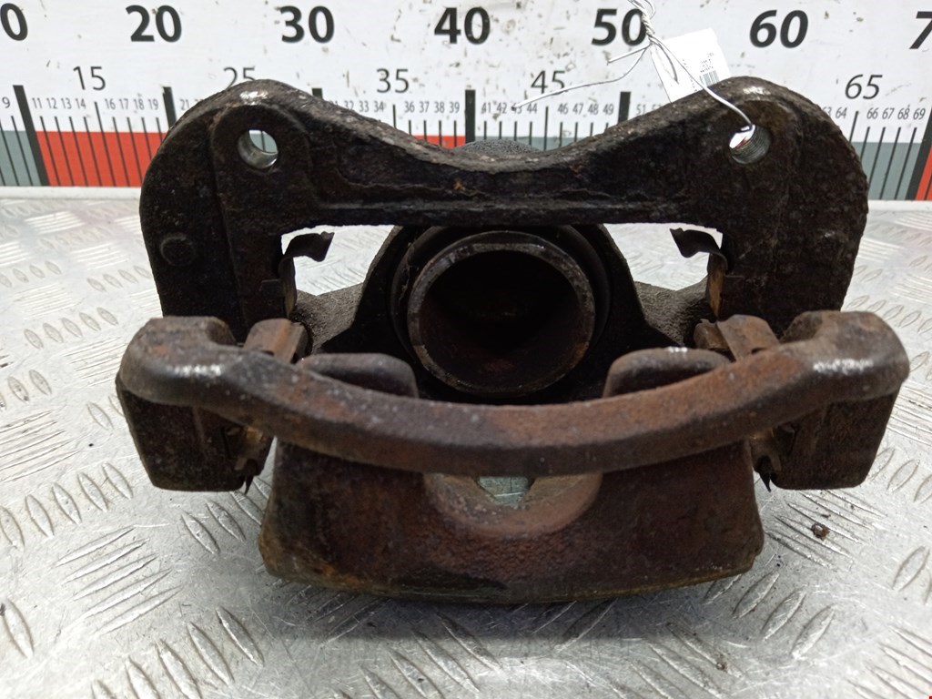 Суппорт передний правый HYUNDAI ix35 2010-2015