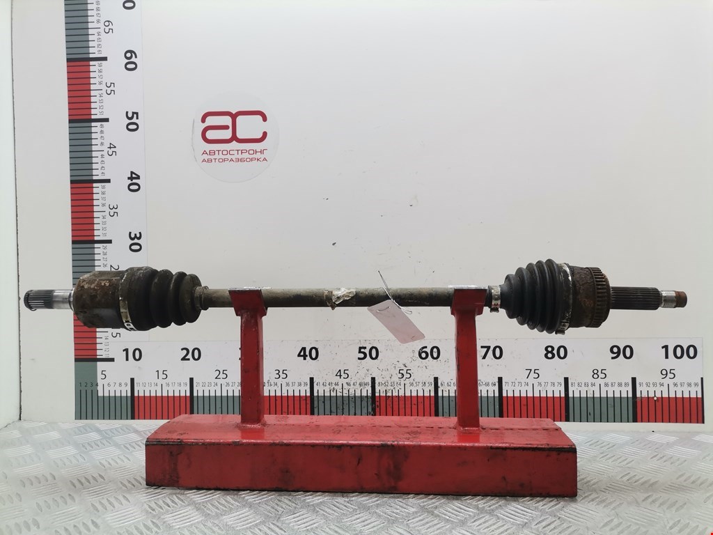 Полуось (привод, приводной вал) задняя левая KIA Sportage II 2004-2010