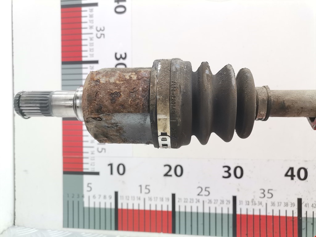 Полуось (привод, приводной вал) задняя левая KIA Sportage II 2004-2010