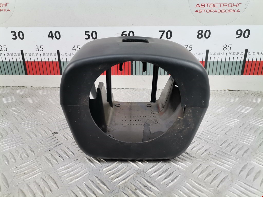 Кожух рулевой колонки SUBARU Forester II 2002-2008
