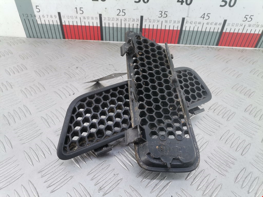 Решетка радиатора RENAULT Scenic I 1996-2003