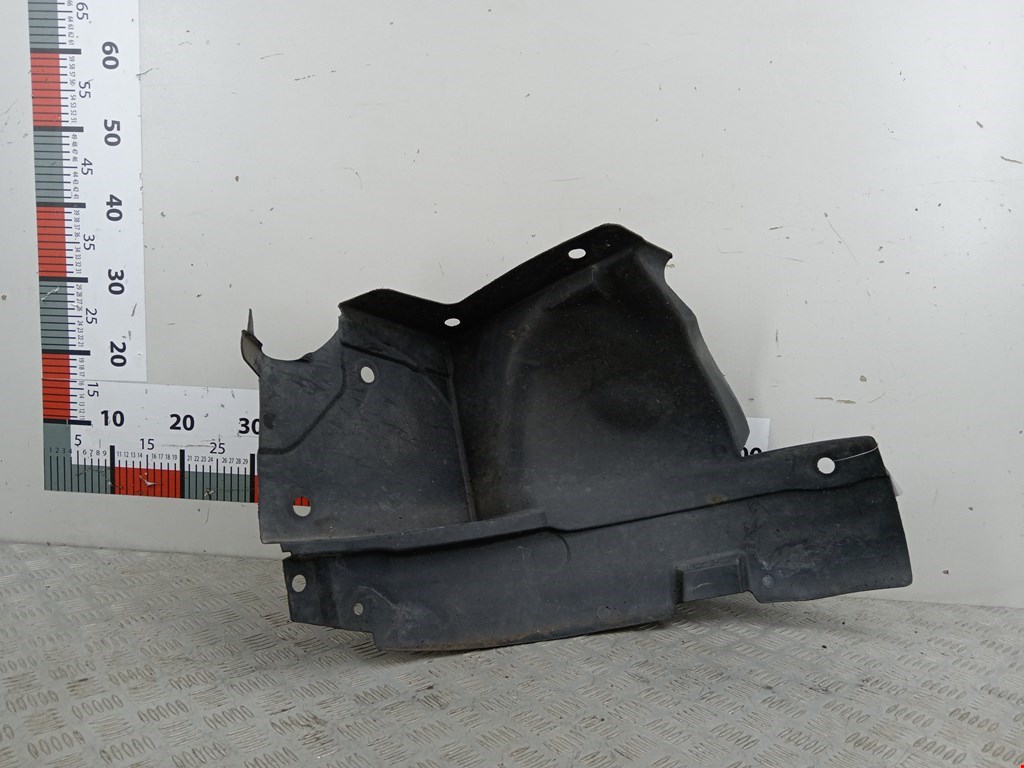 Локер (подкрылок) передний левый OPEL Vivaro A 2001-2014