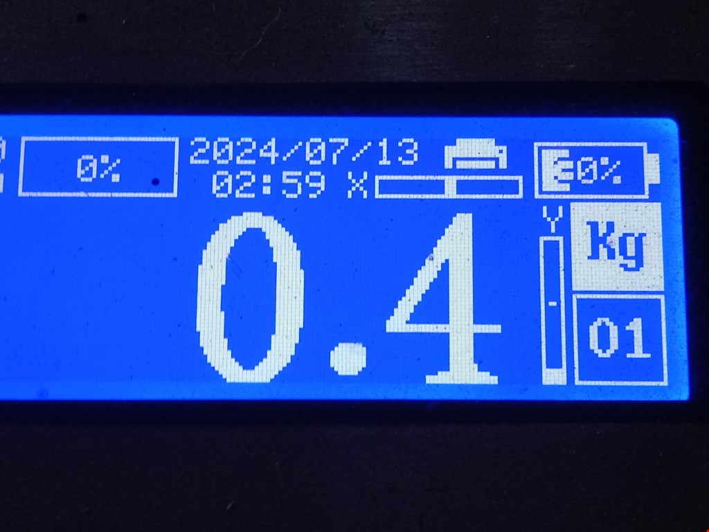Локер (подкрылок) передний левый OPEL Vivaro A 2001-2014