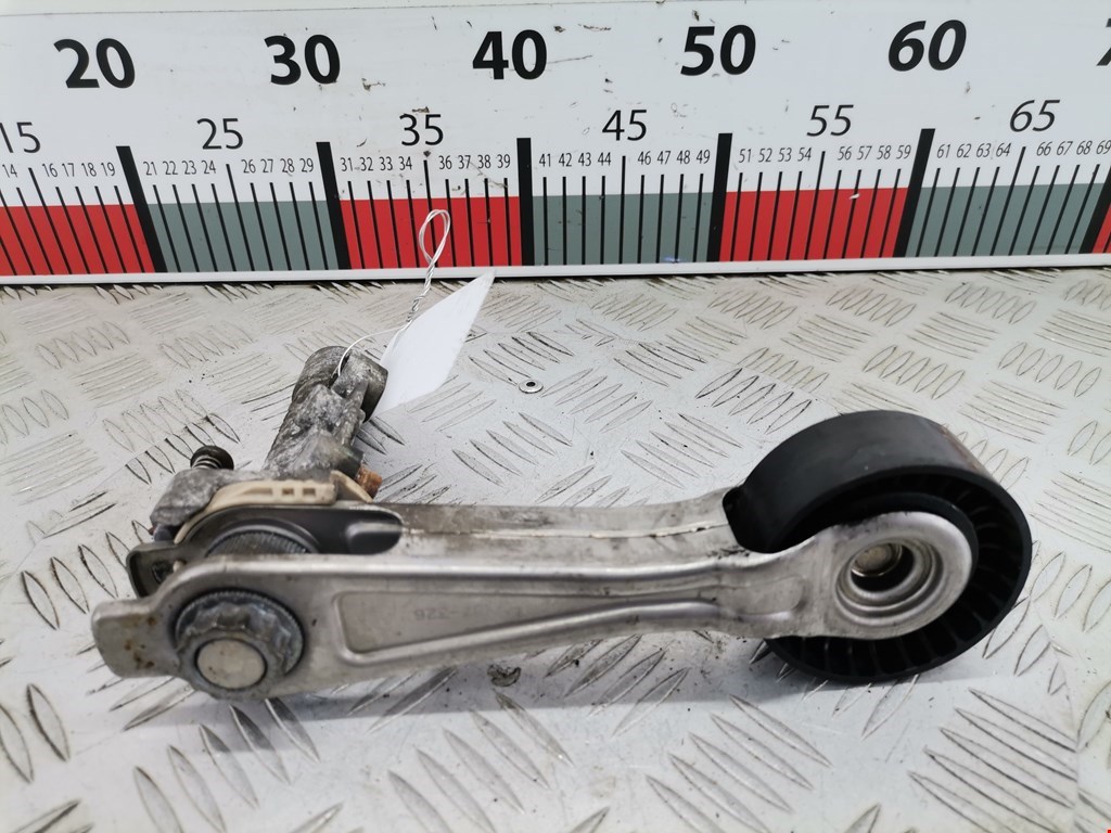 Натяжитель ремня генератора (приводного поликлинового ремня Peugeot 207 (2006-2014)