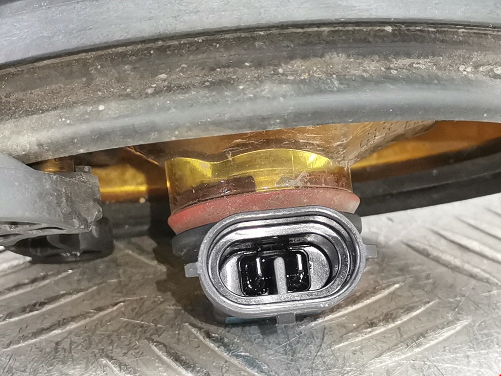 Фара противотуманная левая (ПТФ) MERCEDES-BENZ CLC-Class CL203 2008-2011