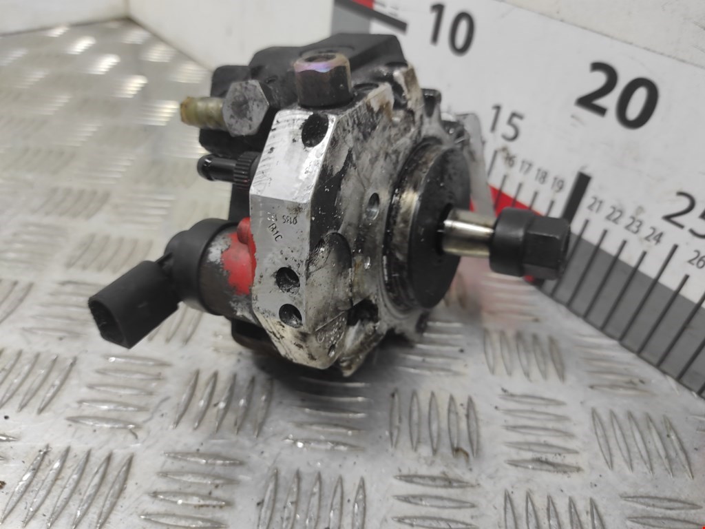 ТНВД (топливный насос высокого давления) BMW 1er E81\E87 2004-2011