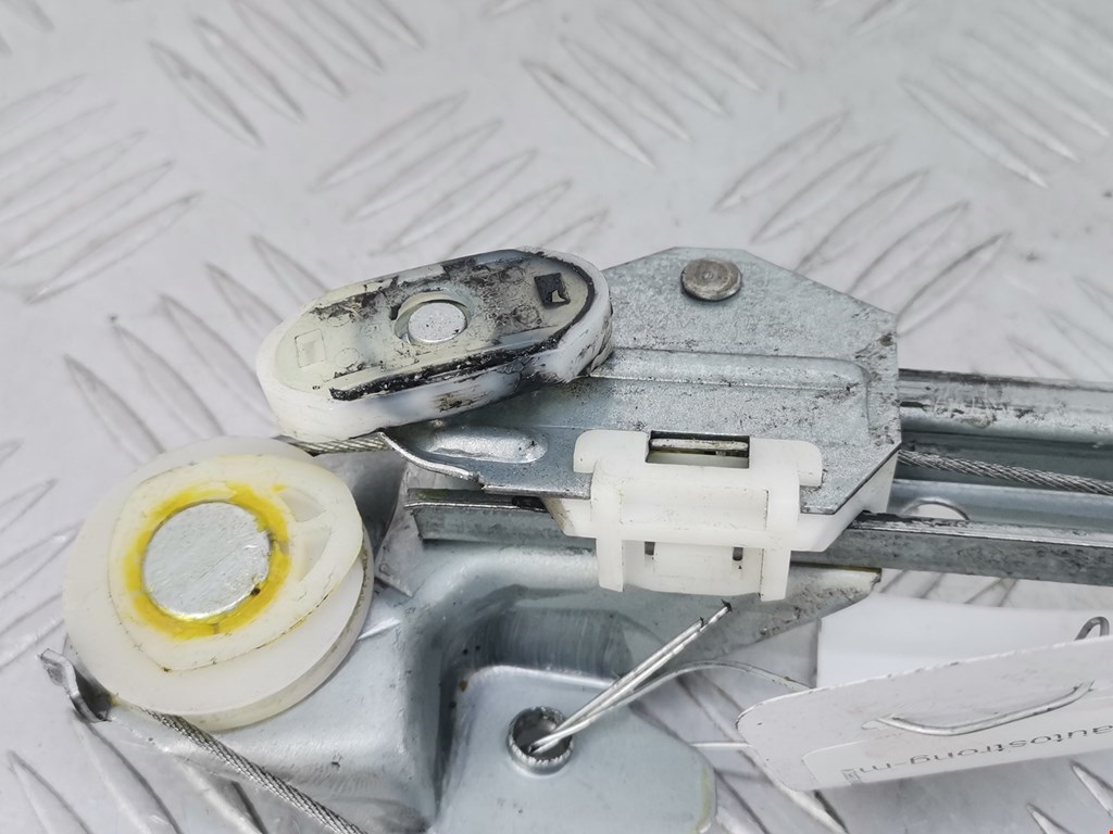 Стеклоподъемник задний левый OPEL Astra H/Family 2004-2015