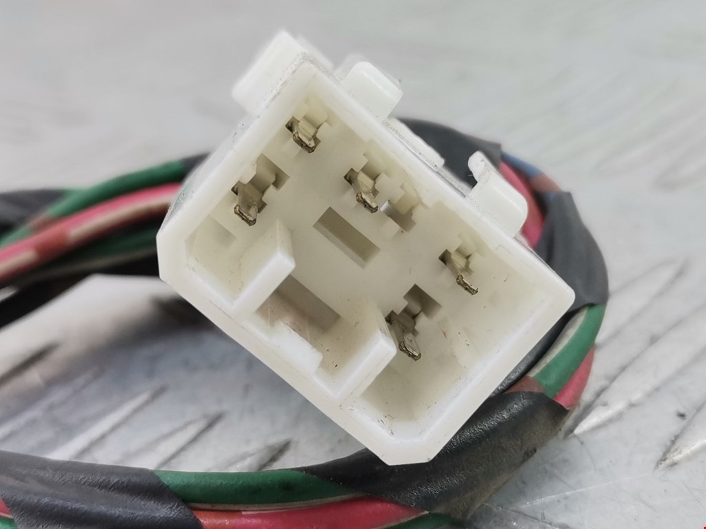 Кнопка стеклоподъемника MAZDA 626 GC 1982-1987