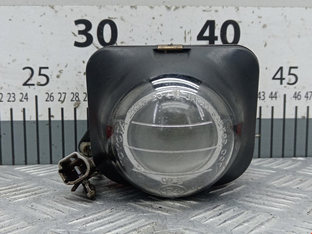 Фара противотуманная левая (ПТФ) TOYOTA Celica T230 1999-2006