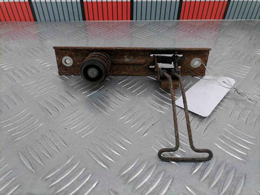 Замок капота OPEL Vivaro A 2001-2014