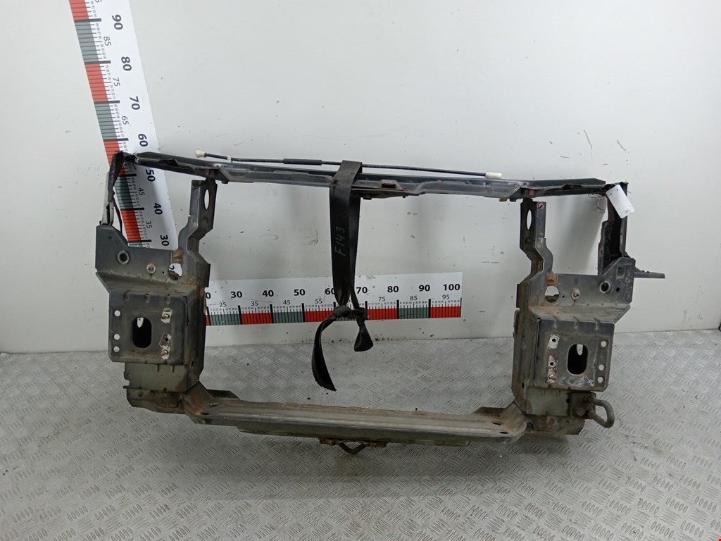 Панель передняя (передняя монтажная панель рамка передняя телевизор) Land Rover Freelander 1 (1997-2006)