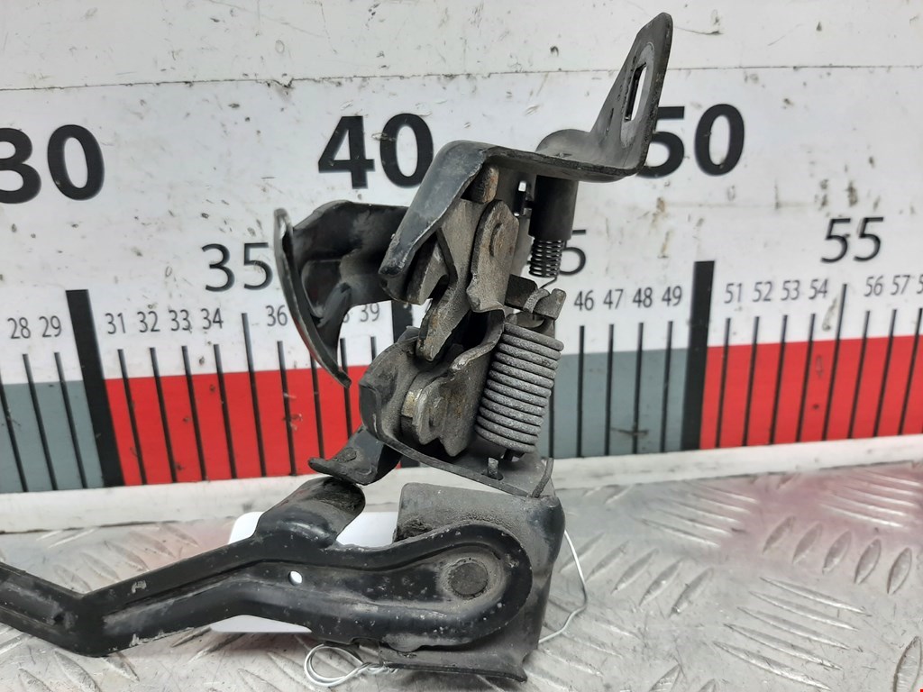 Замок капота CHRYSLER Voyager IV RG 2001-2007