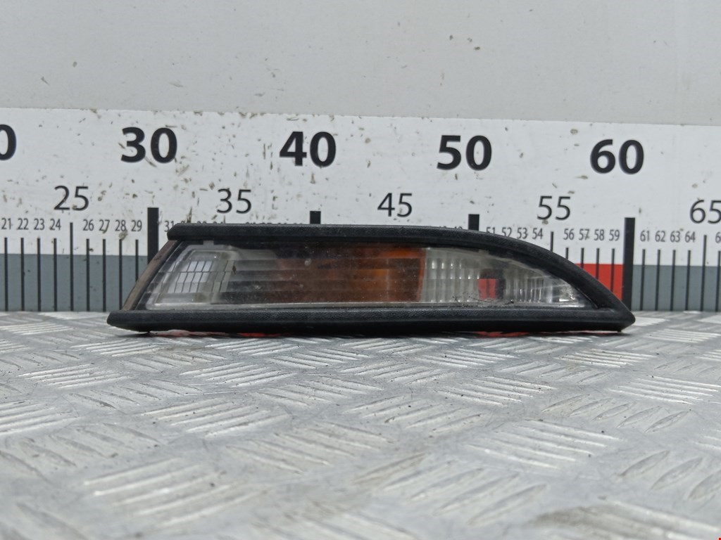 Указатель поворота (поворотник) левый Volkswagen Scirocco 3 (2008-2023)