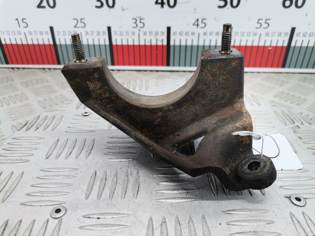 Кронштейн FORD Focus II 2005-2011