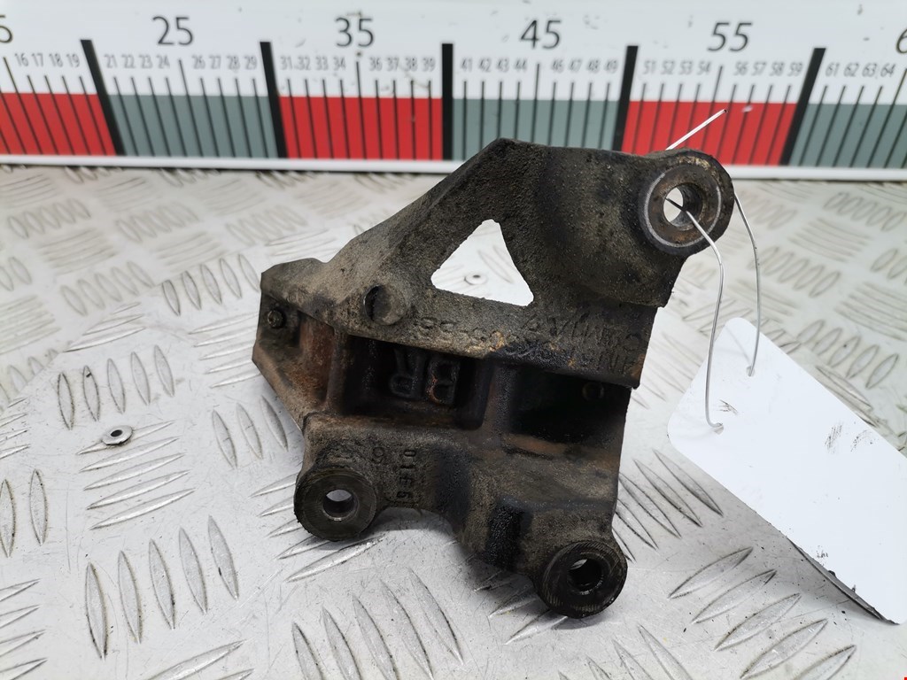 Кронштейн FORD Focus II 2005-2011