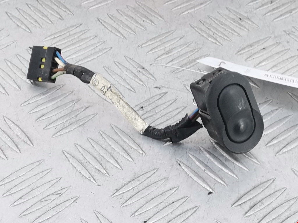 Кнопка стеклоподъемника OPEL Corsa D 2006-2014