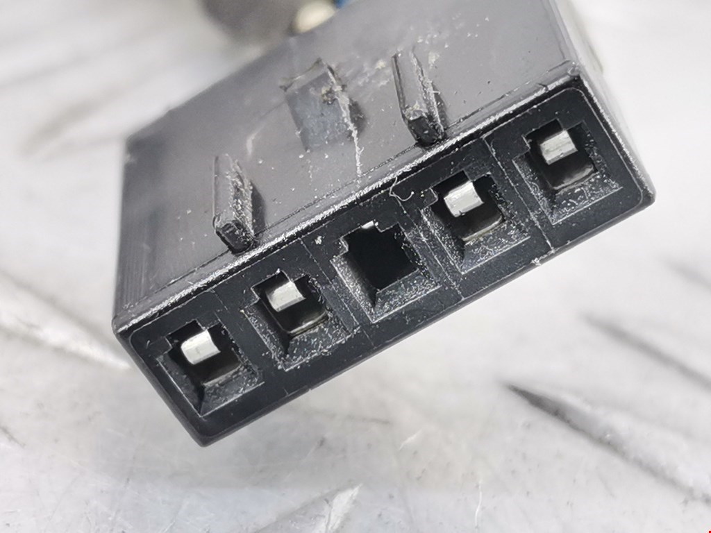 Кнопка стеклоподъемника OPEL Corsa D 2006-2014