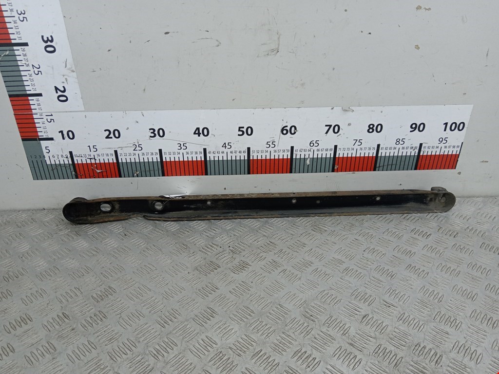 Балка подрадиаторная CHRYSLER Voyager IV RG 2001-2007