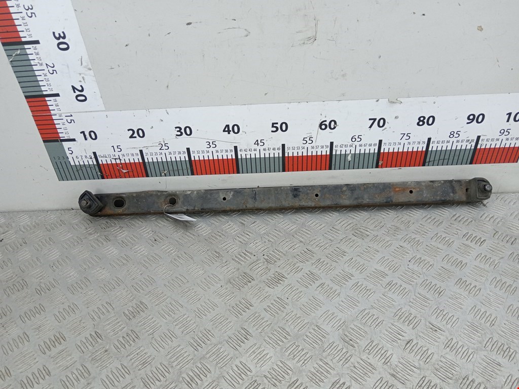 Балка подрадиаторная CHRYSLER Voyager IV RG 2001-2007