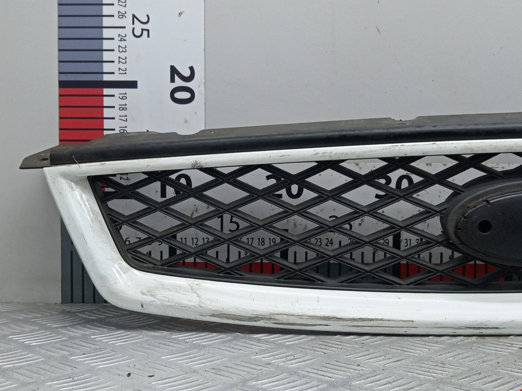 Решетка радиатора FORD Focus II 2005-2011