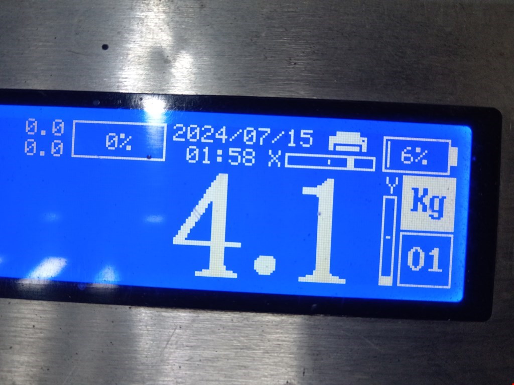 Усилитель переднего бампера (передний) KIA Carnival I 1999-2005