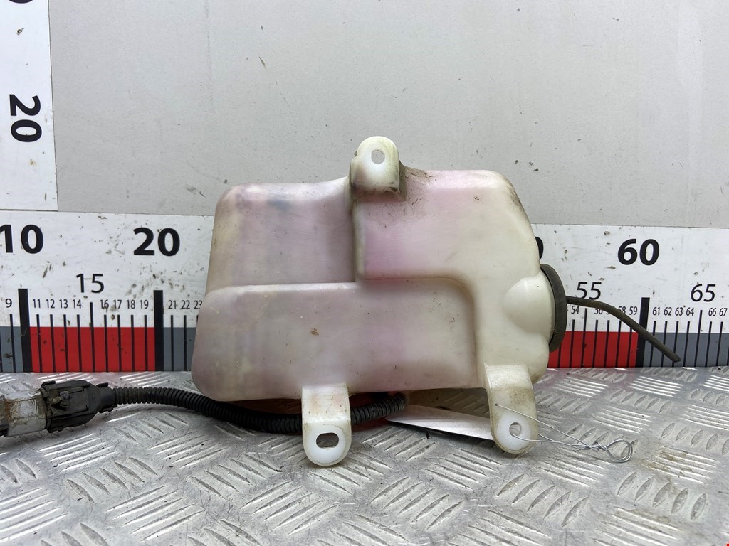 Бачок омывателя KIA Carnival I 1999-2005