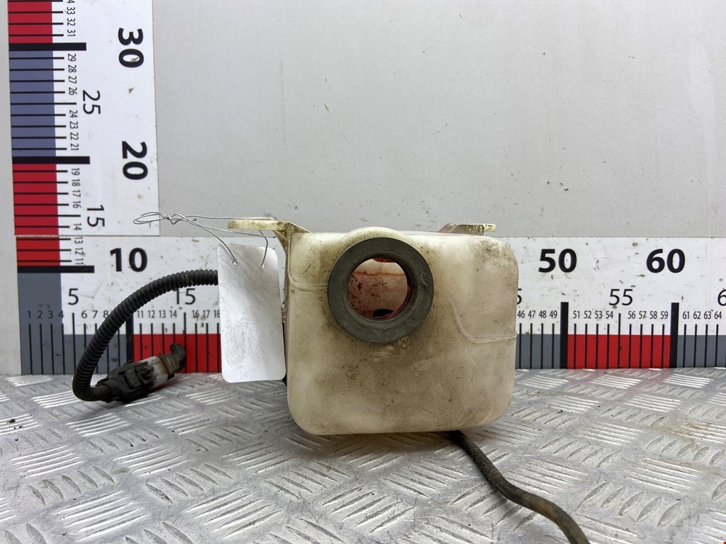 Бачок омывателя KIA Carnival I 1999-2005