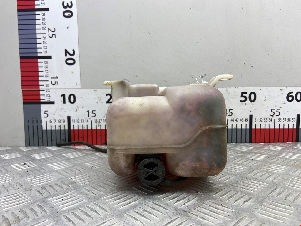 Бачок омывателя KIA Carnival I 1999-2005