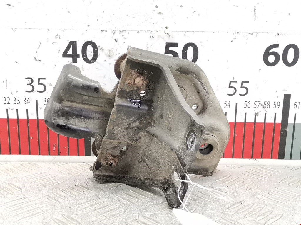 Кронштейн (крепление) радиатора HONDA Civic 4D 2011-2016