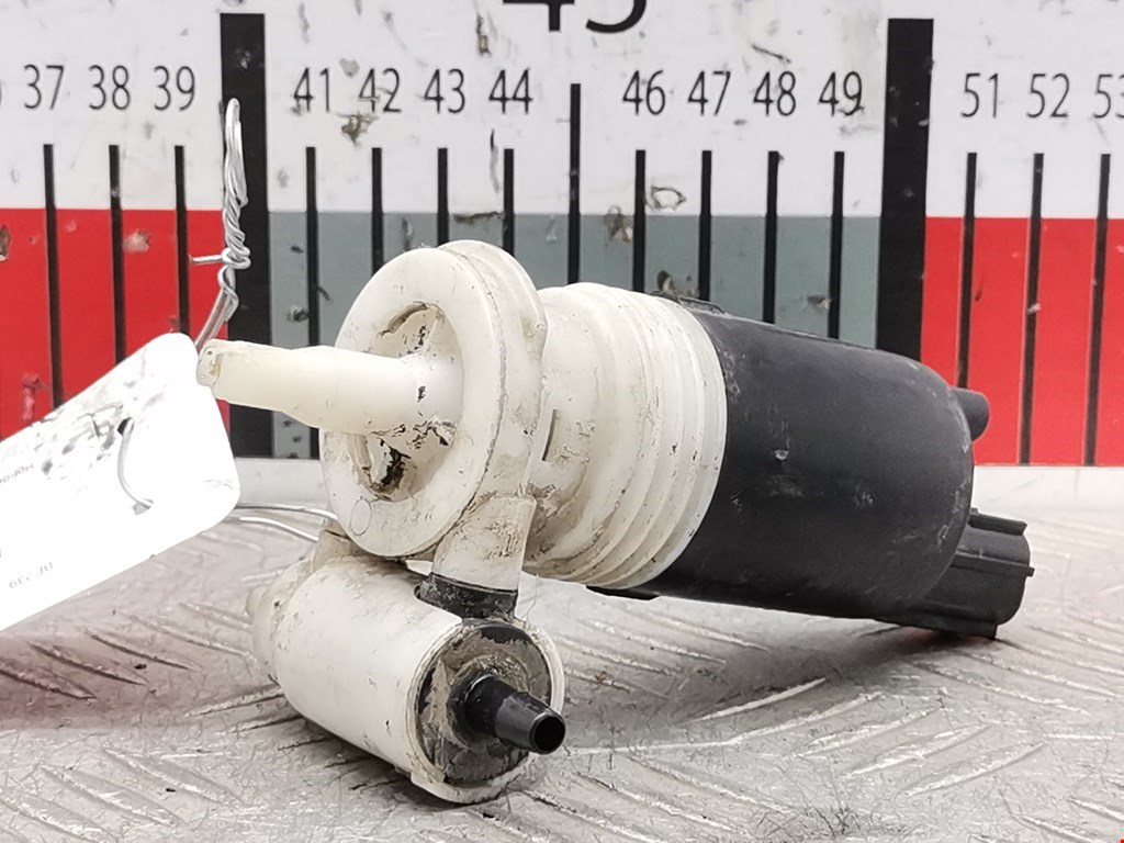 Насос (моторчик) омывателя Honda Civic 9 (2011-2016)