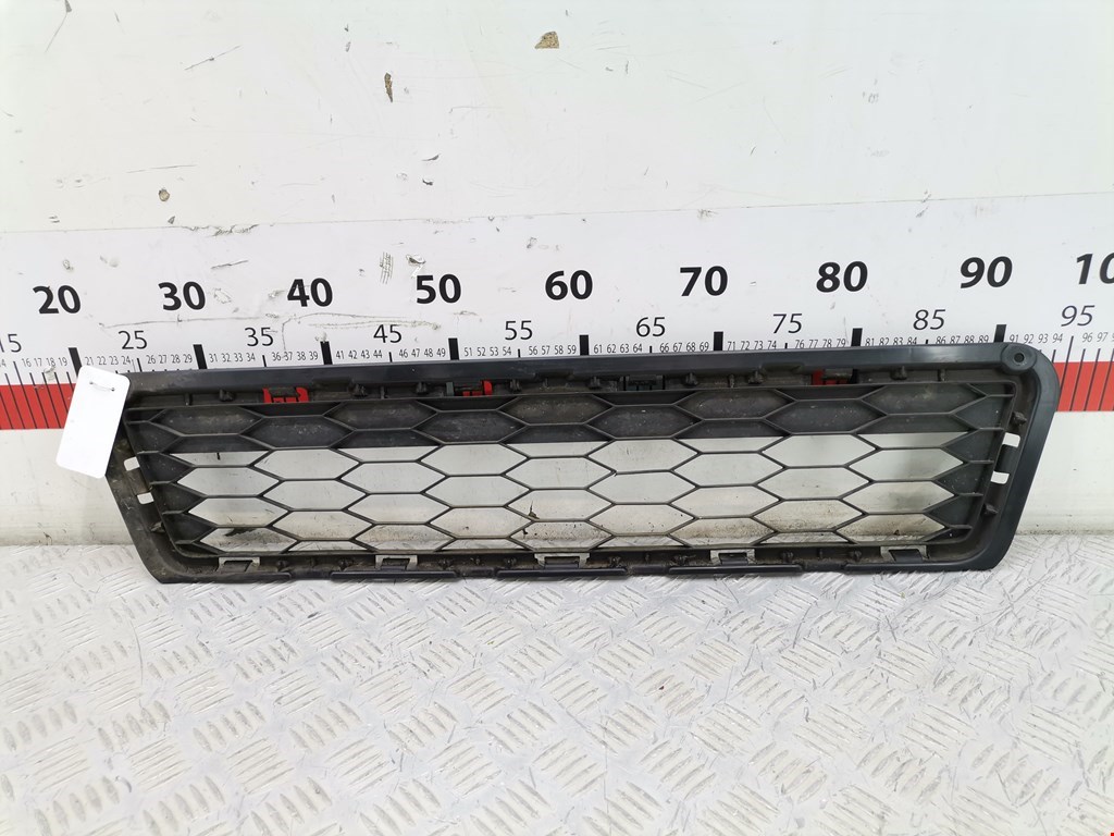 Накладка декоративная (молдинг) бампера переднего Honda Civic 9 (2011-2016)