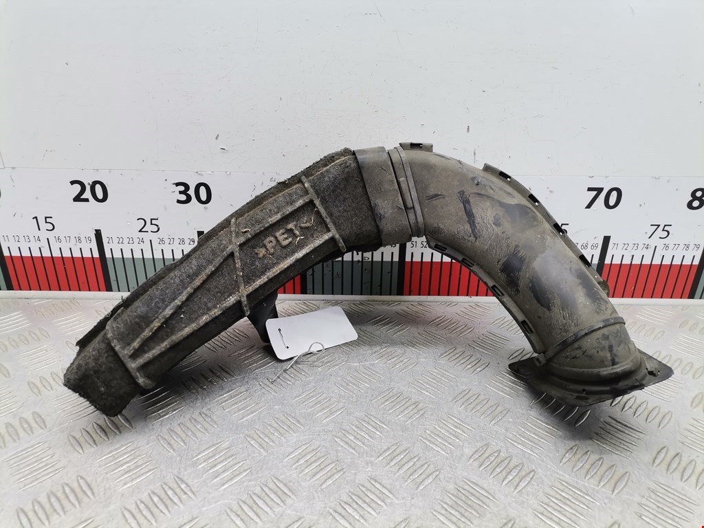 Воздуховод LAND ROVER Freelander II 2006-2014