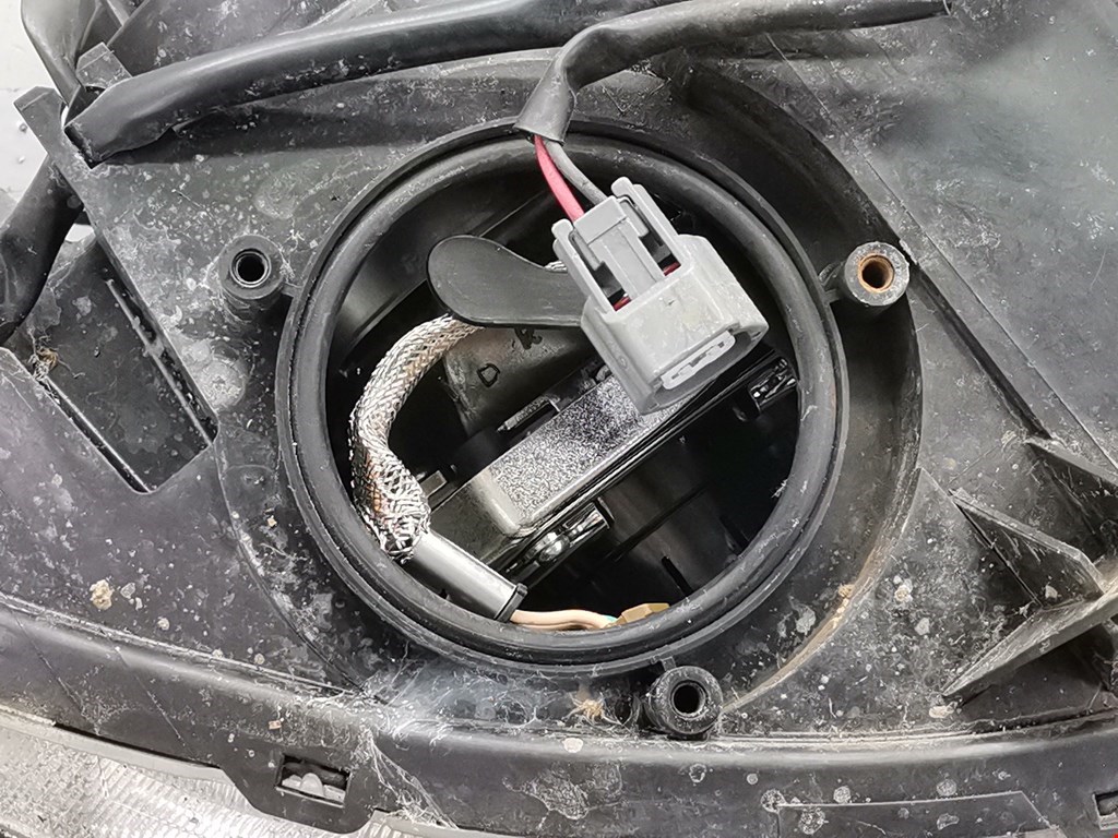 Фара левая SUBARU Impreza 2007-2011