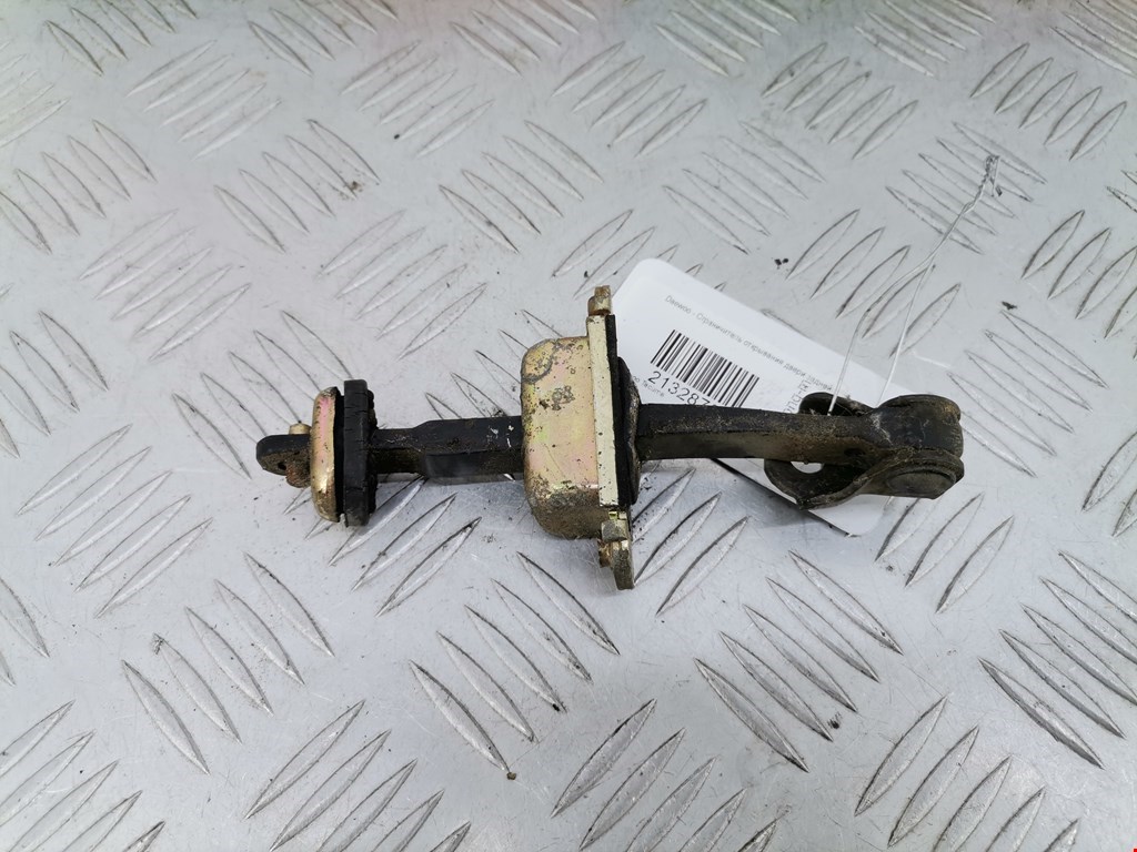 Ограничитель открывания двери DAEWOO Tacuma 2001-2011