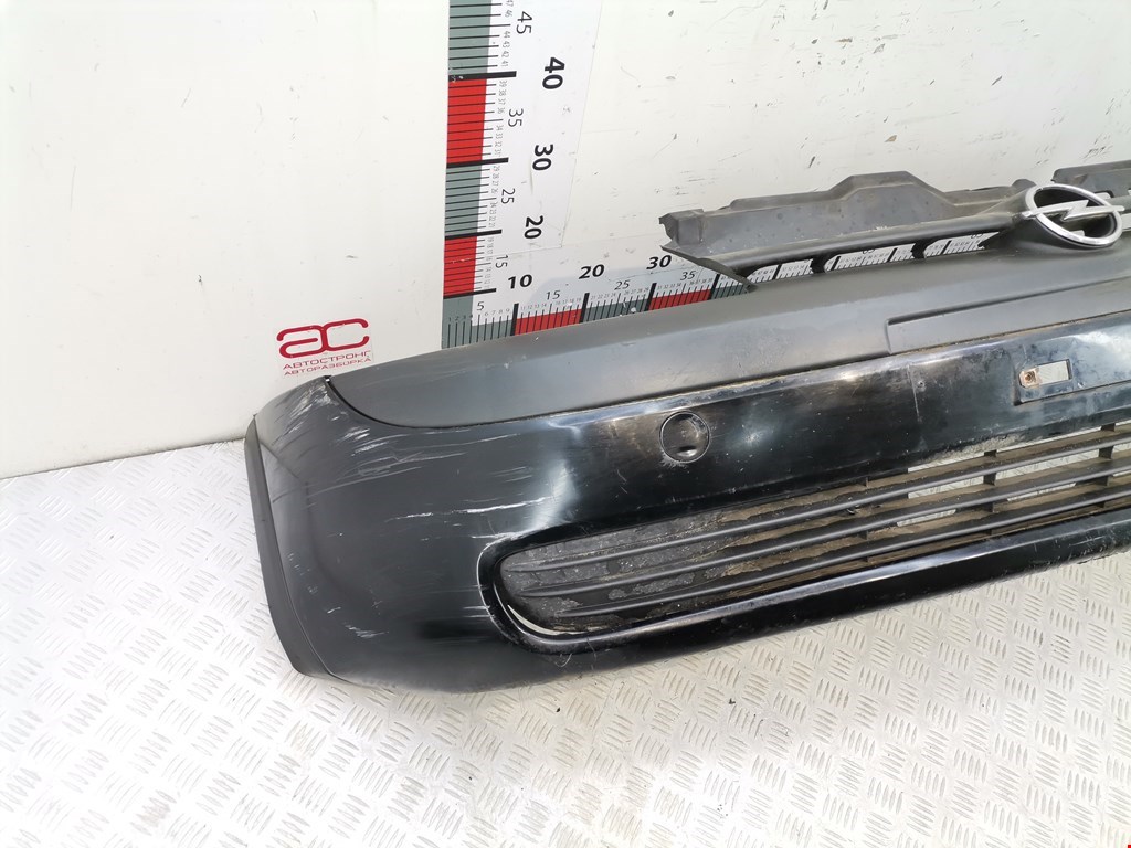 Бампер передний OPEL Corsa C 2000-2006