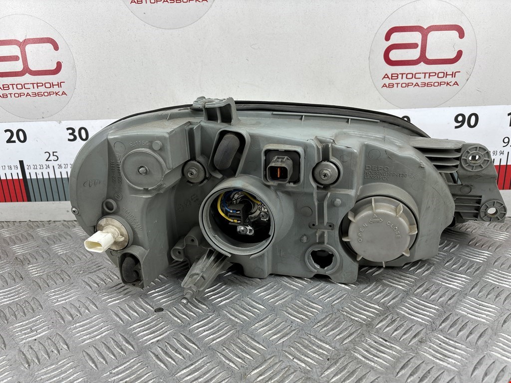 Фара левая KIA Carnival I 1999-2005