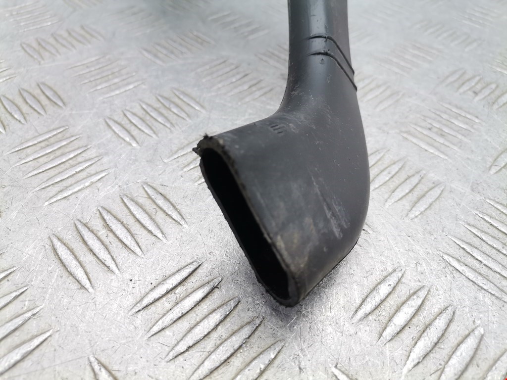 Патрубок воздушного фильтра VOLVO V70 II 2000-2007