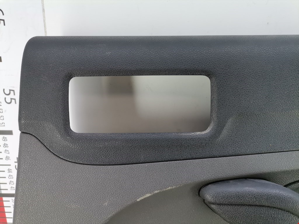 Обшивка двери задняя правая FORD Focus II 2005-2011