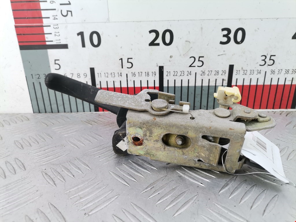 Ручка дверная передняя внутренняя левая FORD F-150 2004-2008