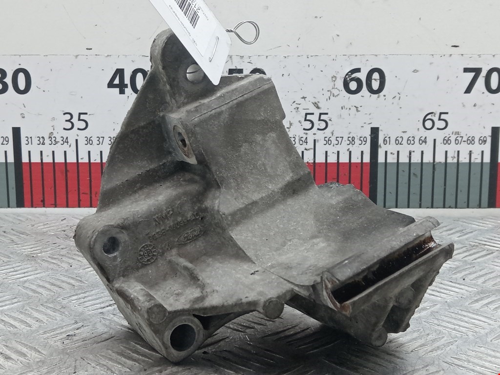 Кронштейн генератора Ford Focus 1 (1998-2005)