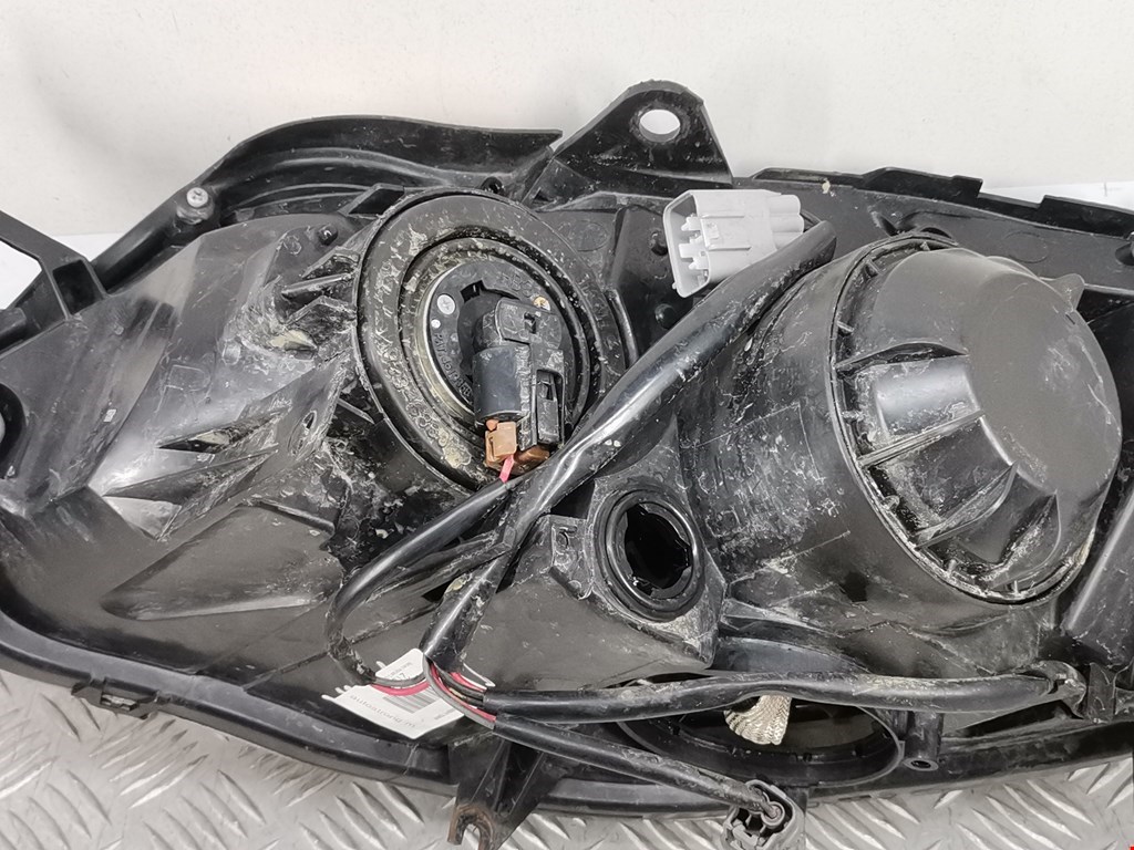 Фара правая SUBARU Impreza 2007-2011