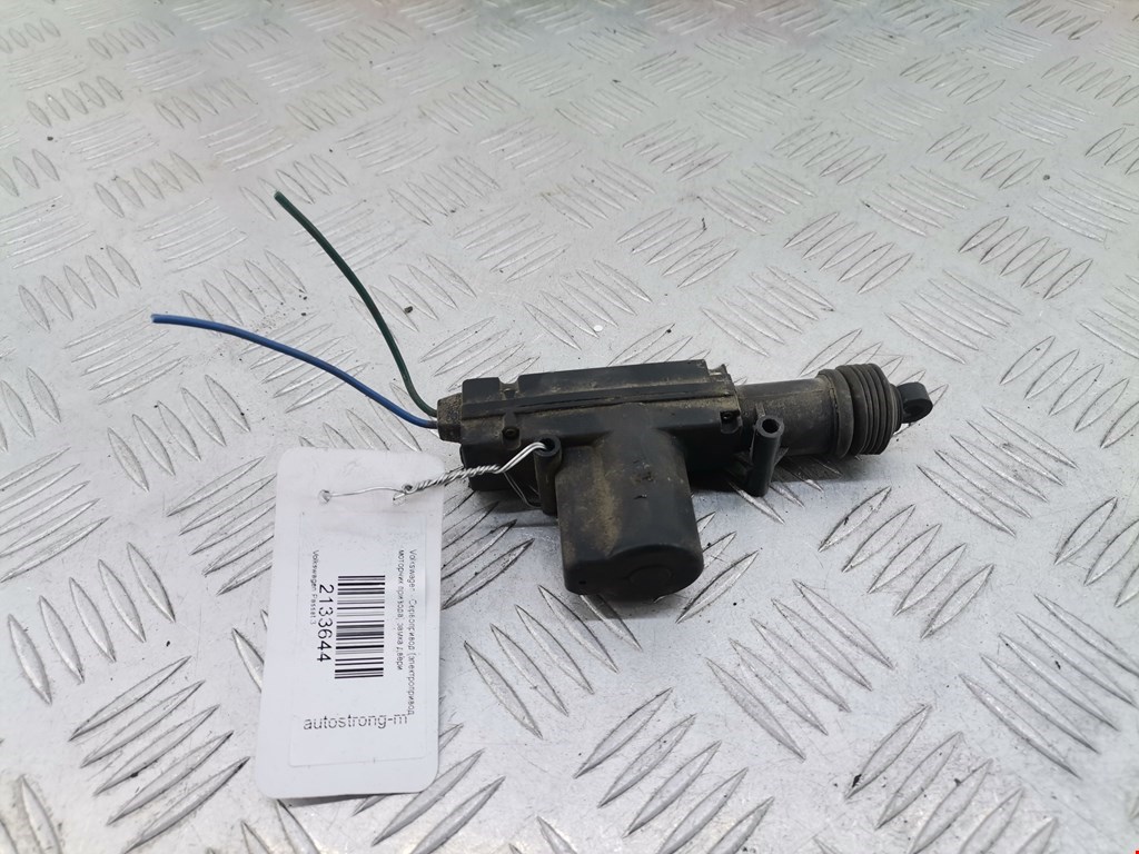 Активатор замка двери VOLKSWAGEN Passat B3 1988-1993