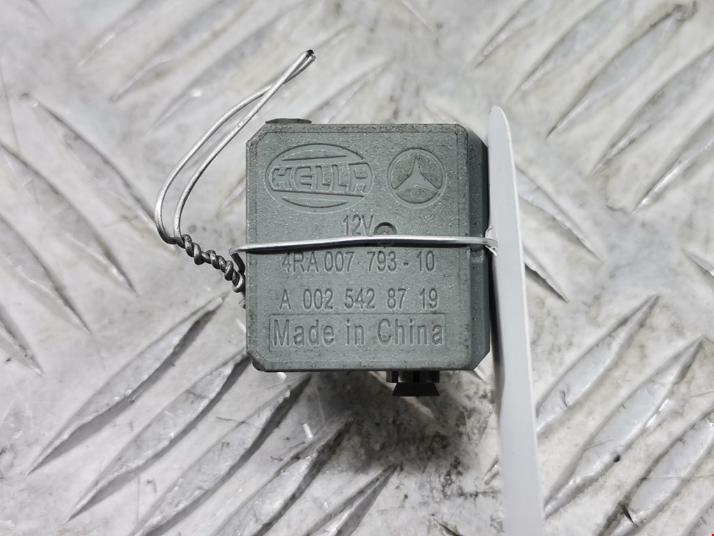 Реле MERCEDES-BENZ R-Class W251 2005-2017